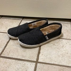 TOMS Shoes